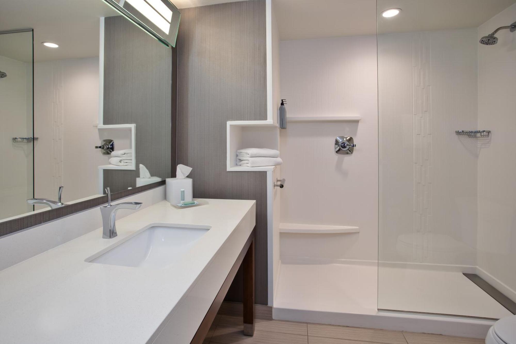 Courtyard By Marriott Dallas Flower Mound Bagian luar foto