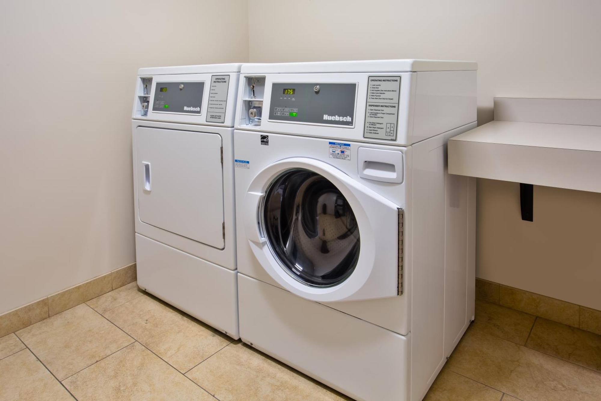 Courtyard By Marriott Dallas Flower Mound Bagian luar foto