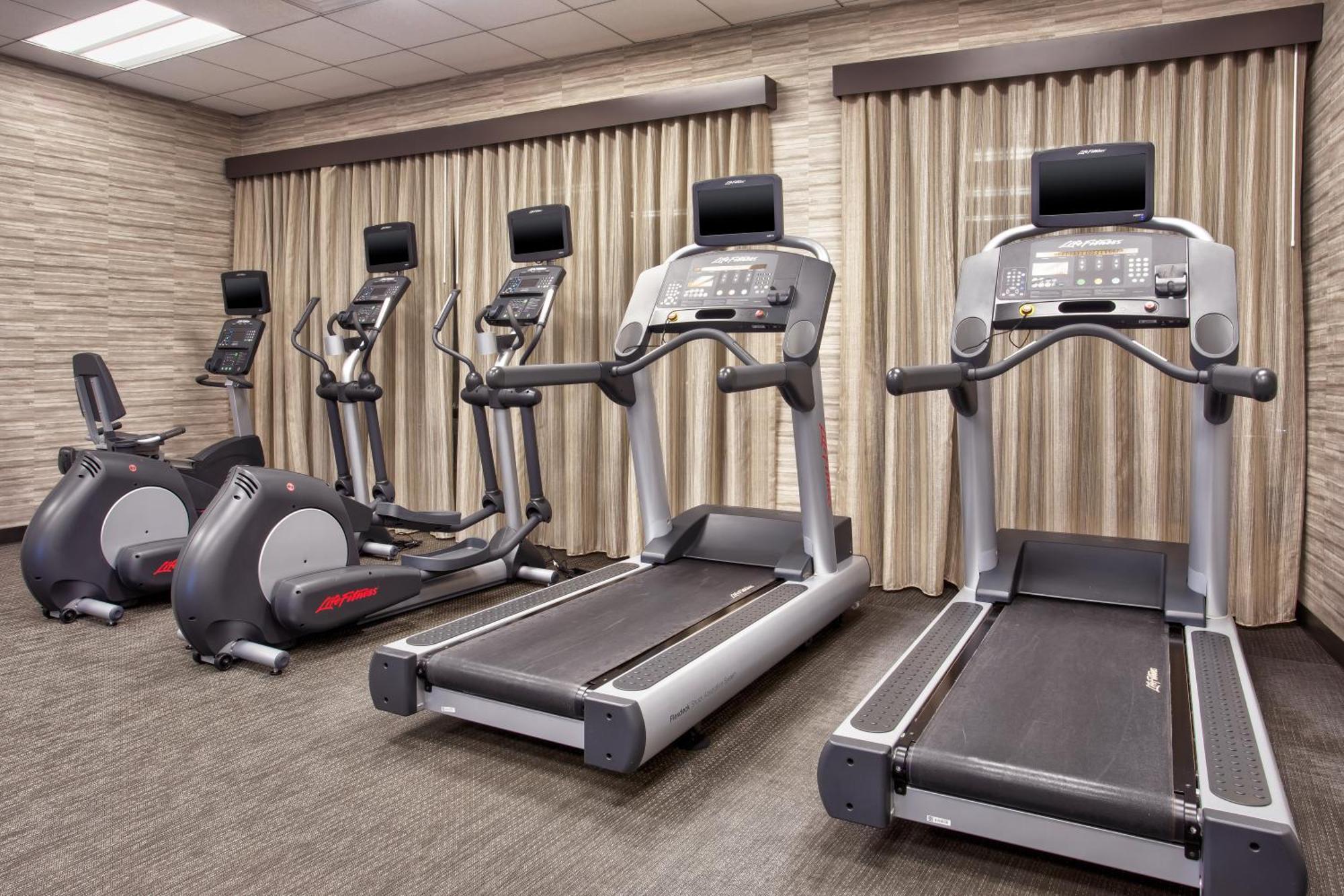 Courtyard By Marriott Dallas Flower Mound Bagian luar foto
